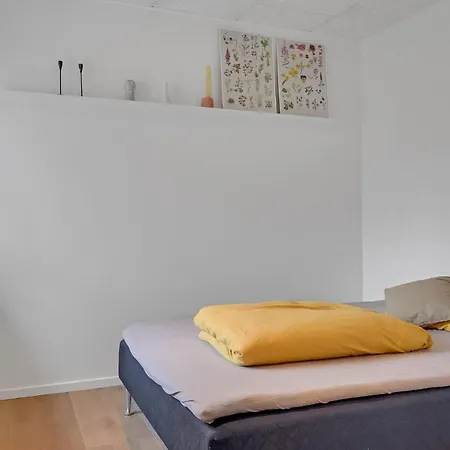 Stunning In Hillerd With Wifi And 2 Bedrooms * 希勒勒