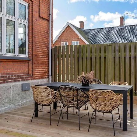 Stunning In Hillerd With Wifi And 2 Bedrooms 公寓