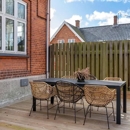 Stunning In Hillerd With Wifi And 2 Bedrooms Apartment